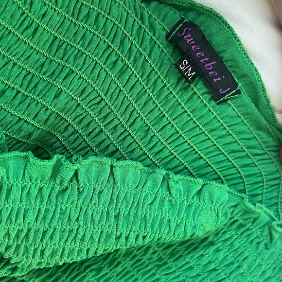 SWEETBEI J STRAPLESS RUCHED BANDEAU CROPPED TUBE TOP - Picture 3 of 5